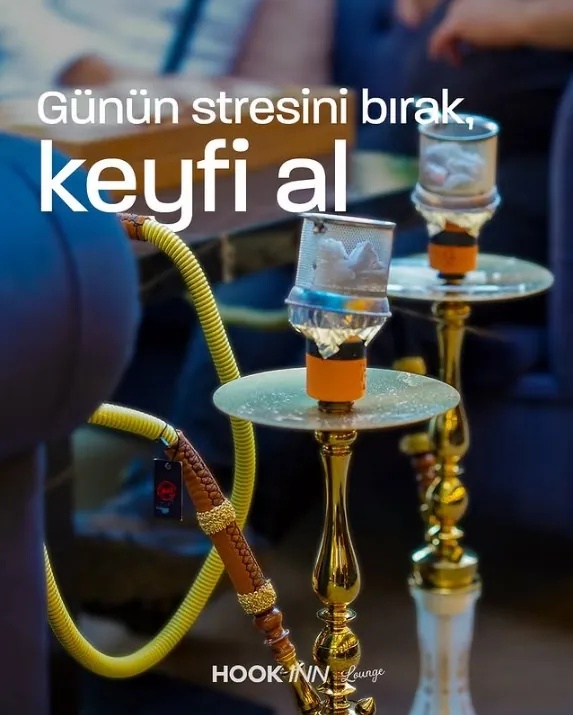Altın varak detaylı nargile sunumu